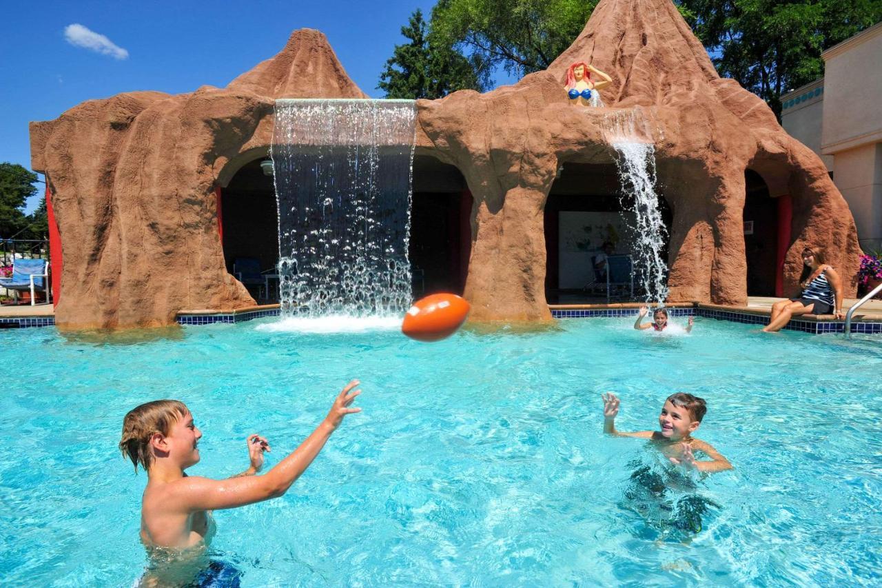Atlantis Family Waterpark Hotel, Ascend Hotel Collection Lake Delton Buitenkant foto